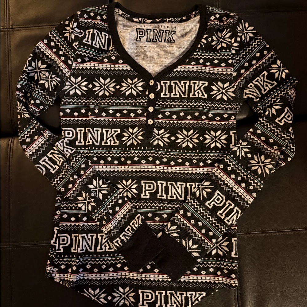 PINK Victoria's Secret Kids Pajama Top - Black and White Snowflake